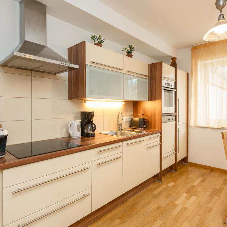 Ferienwohnungen Karoline by Schladming-Appartements - Apartment - Erdgeschoss - 12