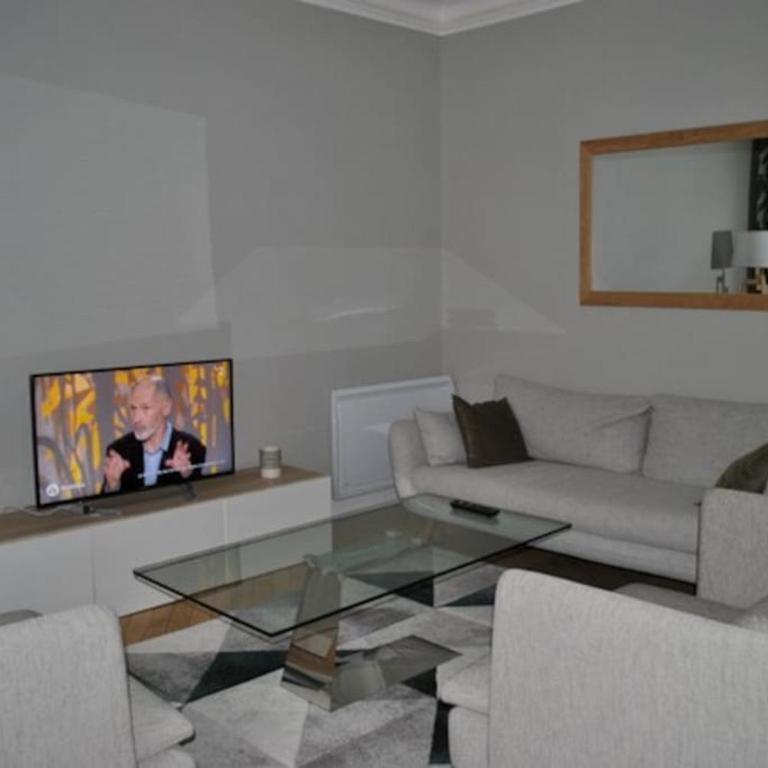 Appartement de 80 m² proche Gare du Nord - Appartement 2 Chambres - 13