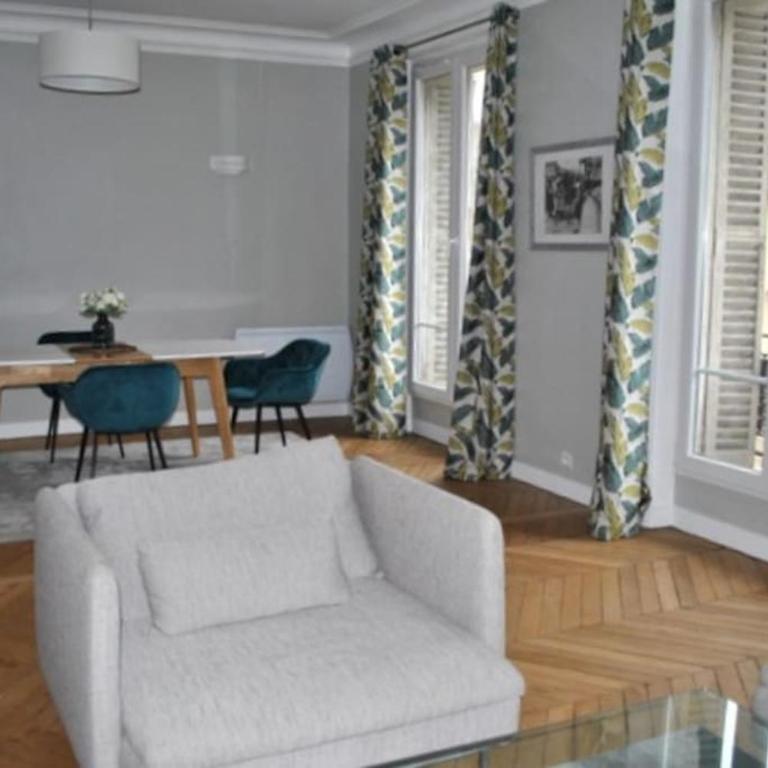 Appartement de 80 m² proche Gare du Nord - Appartement 2 Chambres - 15
