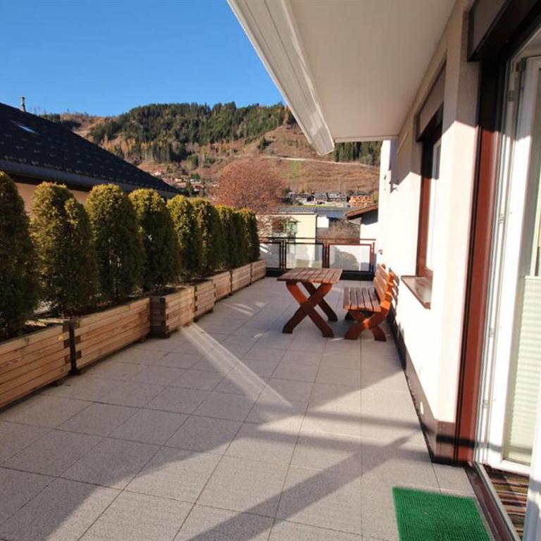 Ferienwohnungen Karoline by Schladming-Appartements - Apartment mit Terrasse - 4