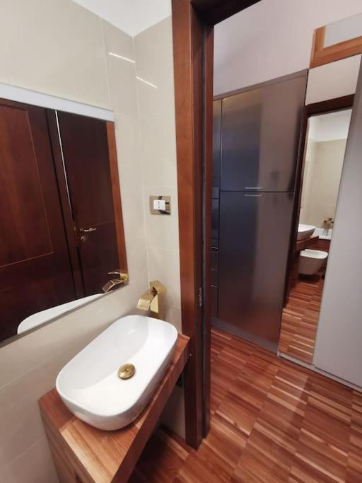 Metro stop, Prada & Design - Appartamento con 1 Camera da Letto - 10