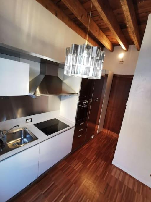 Metro stop, Prada & Design - Appartamento con 1 Camera da Letto - 18