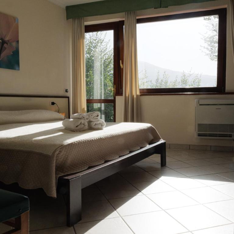 CASA NAVLA' AppartamentI "Ulivi"- "Fiori" -"Velieri"-"Luna"-"Nido"-"Taverna" - Appartamento con 2 Camere da Letto - 21