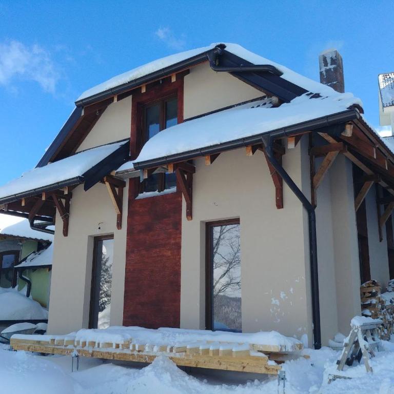 FlowHouse - cozy place for you. - Three-Bedroom Villa - 1