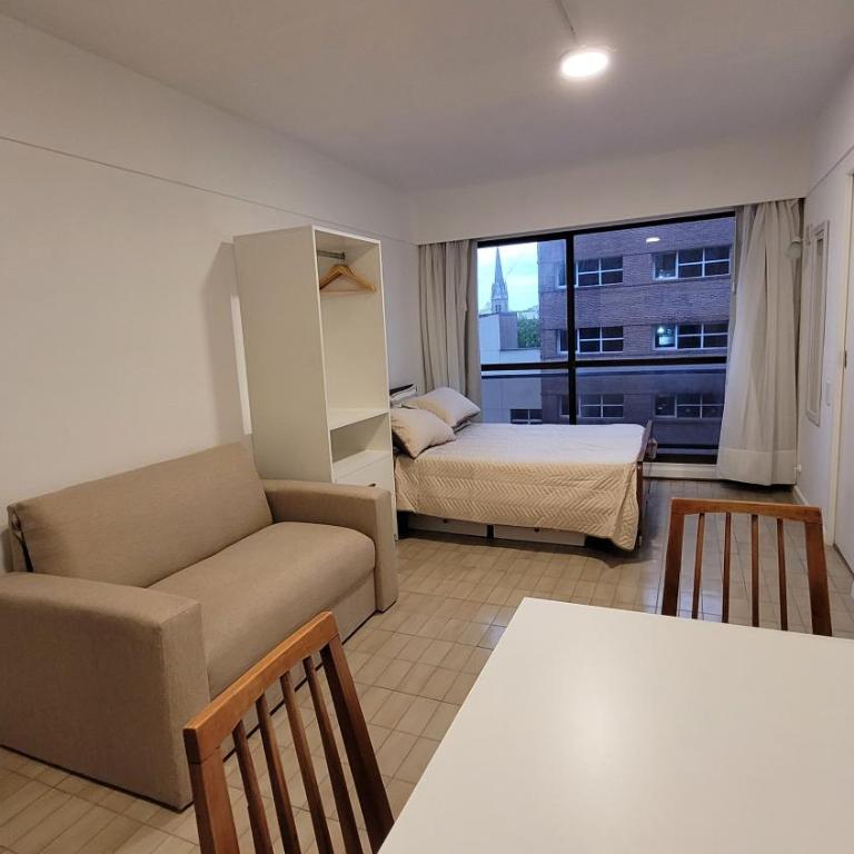 Depto en la Perla a 3 cuadras del Mar y 2 cuadras del Centro, con vista de la Cúpula de la Catedral - One-Bedroom Apartment - 4