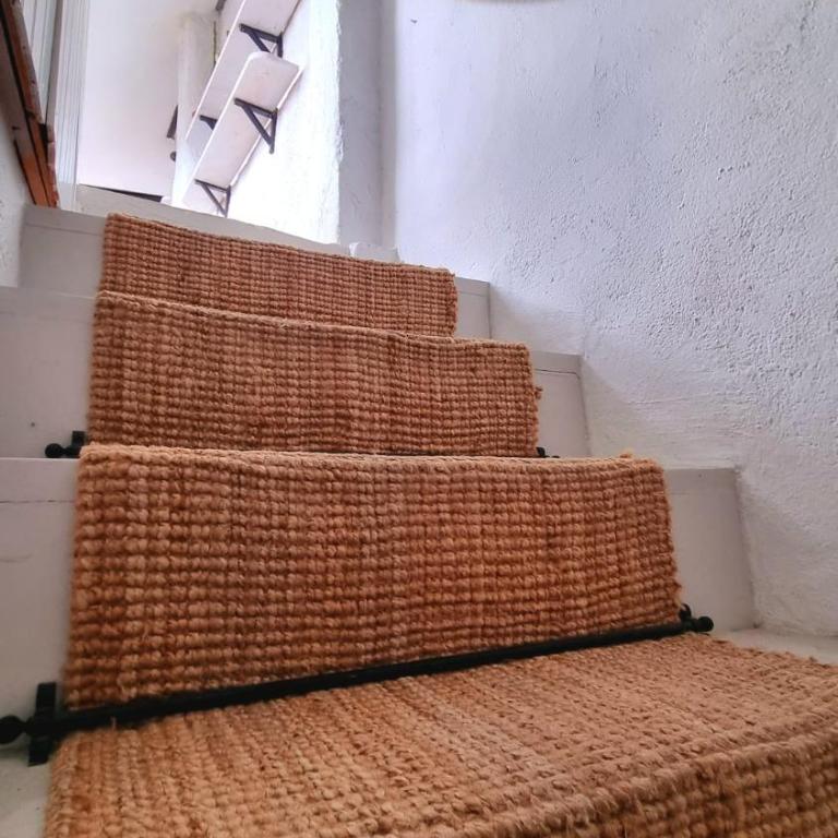 TOWNHOUSE MOUGINS in the old village, fantastic view, sea and mountains - Maison 3 Chambres - 30