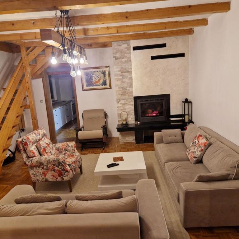 Winter Holiday Home TT - Three Bedroom House - 1