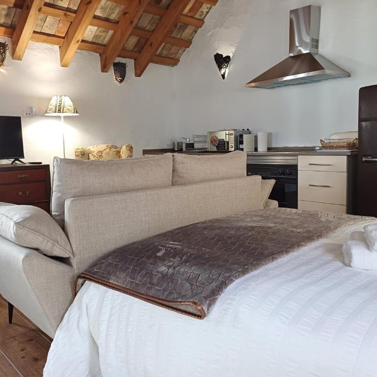 La Guarida de Vejer - Estudio Deluxe con cama grande - 11