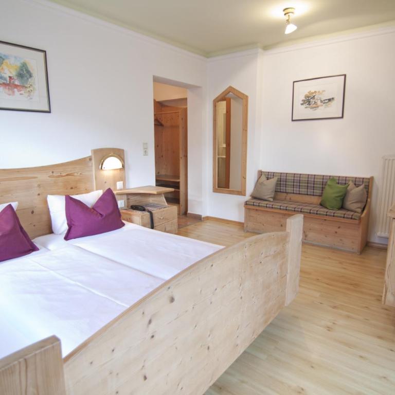 Gasthof Sonne - Doppelzimmer mit Balkon - 2