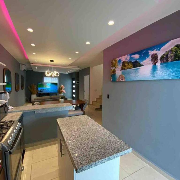 Casa Destinos - Four-Bedroom House - 16