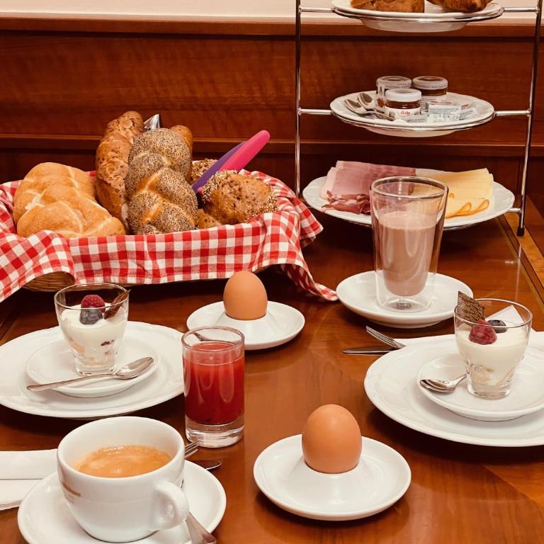 Pension Hochleitner am Schloßpark - Deluxe Doppelzimmer - 3