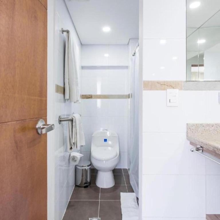 Hotel Florencia Plaza Poblado - Standard Double Room - 3