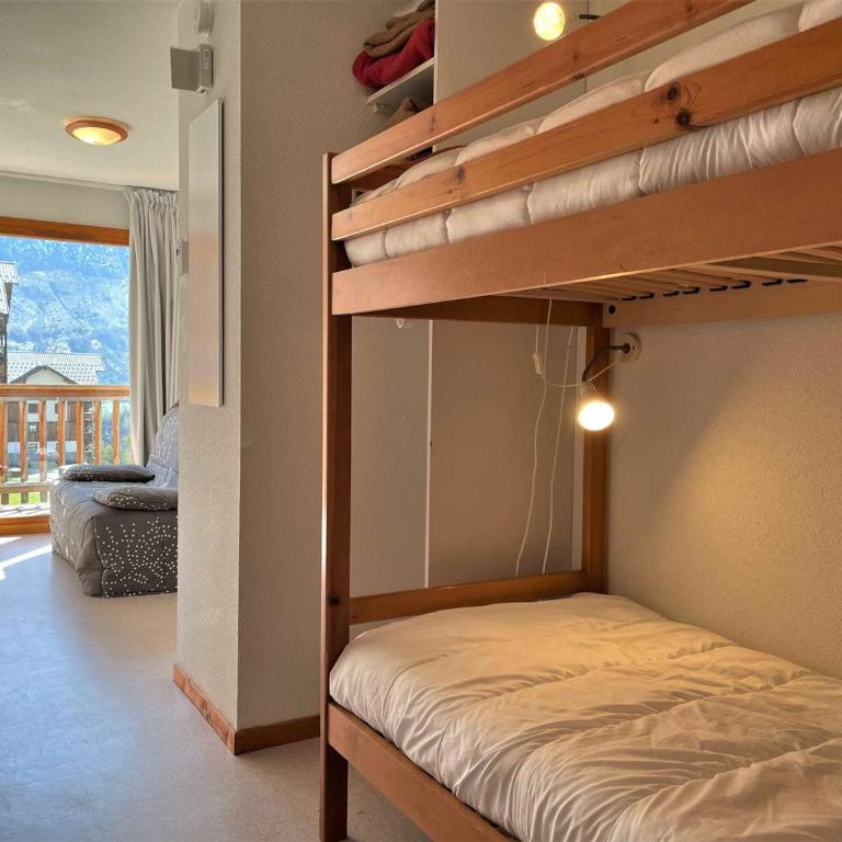 Appartement 2 pièces, 6 pers, animaux admis, parking, près des pistes - FR-1-525-281 - Apartment - 5