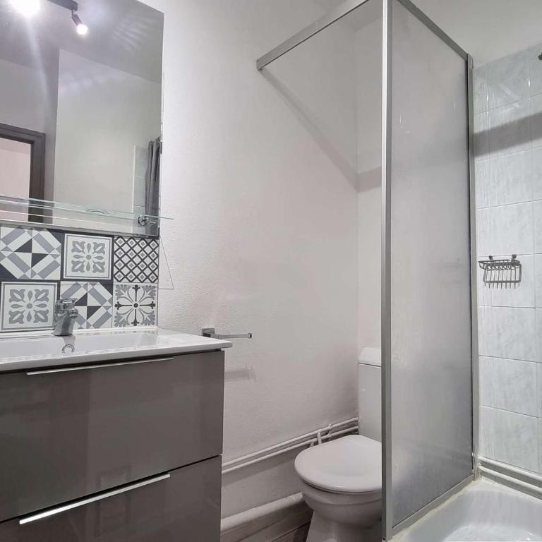 Studio rénové 4 pers. avec WiFi, proche pistes et commerces - SuperDévoluy - FR-1-525-276 - Apartment - 4