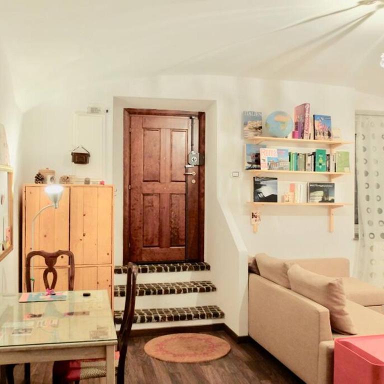 Vintage in Trastevere - One-Bedroom Apartment - 19