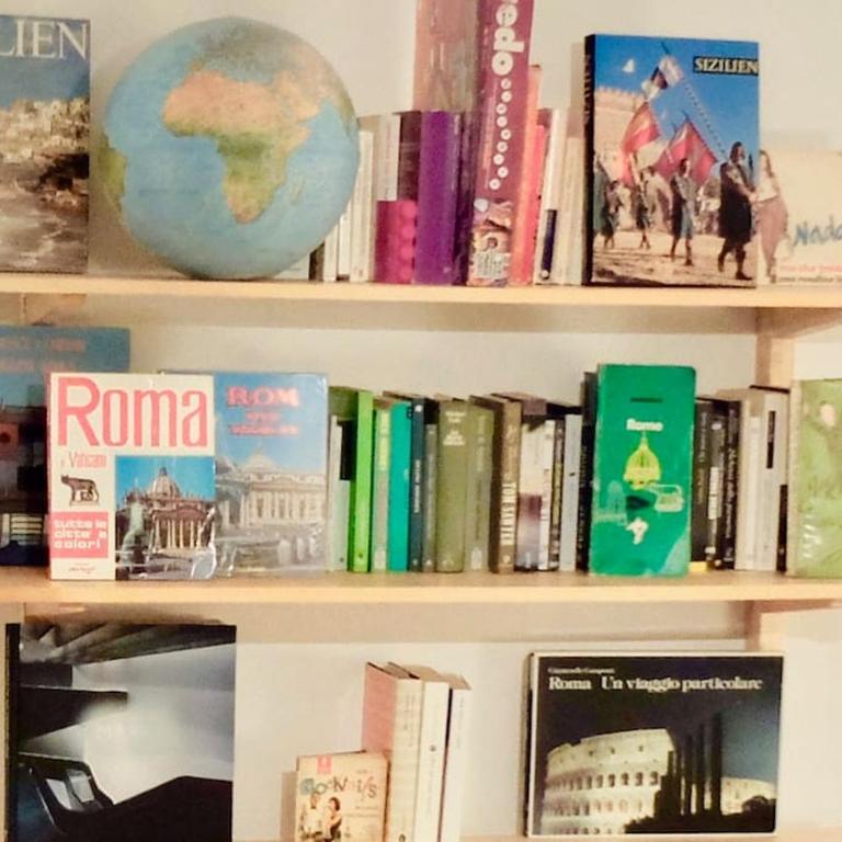 Vintage in Trastevere - One-Bedroom Apartment - 42