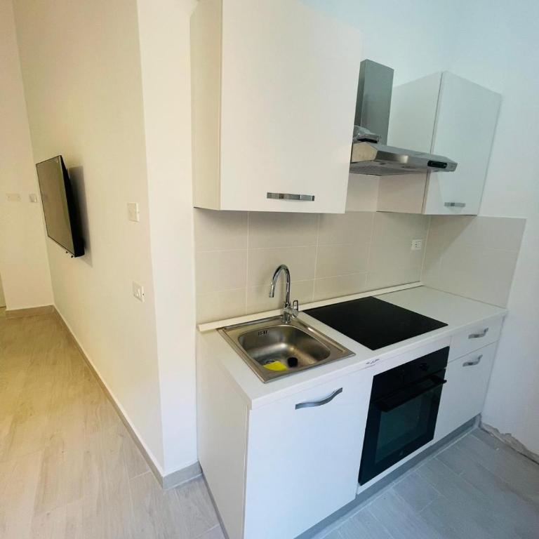 VIA ROMA - One-Bedroom Apartment - 7