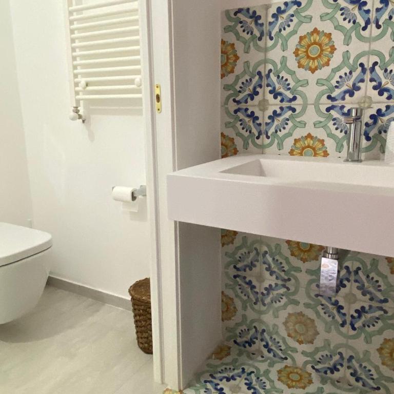 VIA ROMA - One-Bedroom Apartment - 26