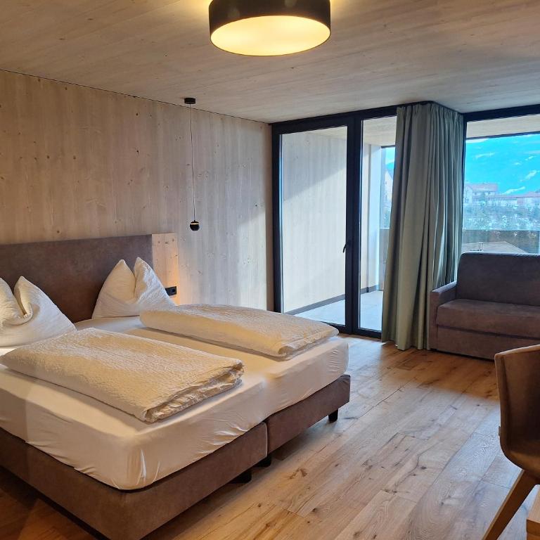 Hotel Tirolerhof - Deluxe Double Room - 4