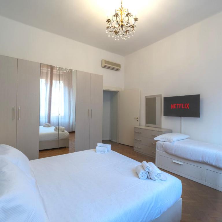 Suite in the Center of Bologna by Synergy Up to 4 Guests - Casa con 1 Camera da Letto - 10