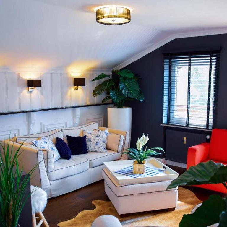 ZENTRUM Inzell HOTEL und FeWo BUDGET Bester Preis, Beste Wahl - Apartment mit 2 Schlafzimmern - 2