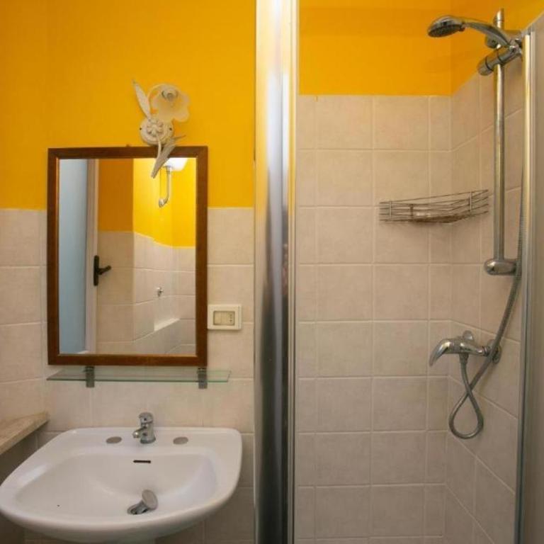 M084 - Marcelli, trilocale con giardino a 100 m. dal mare al Residence MareVerde - Two-Bedroom Apartment - 5