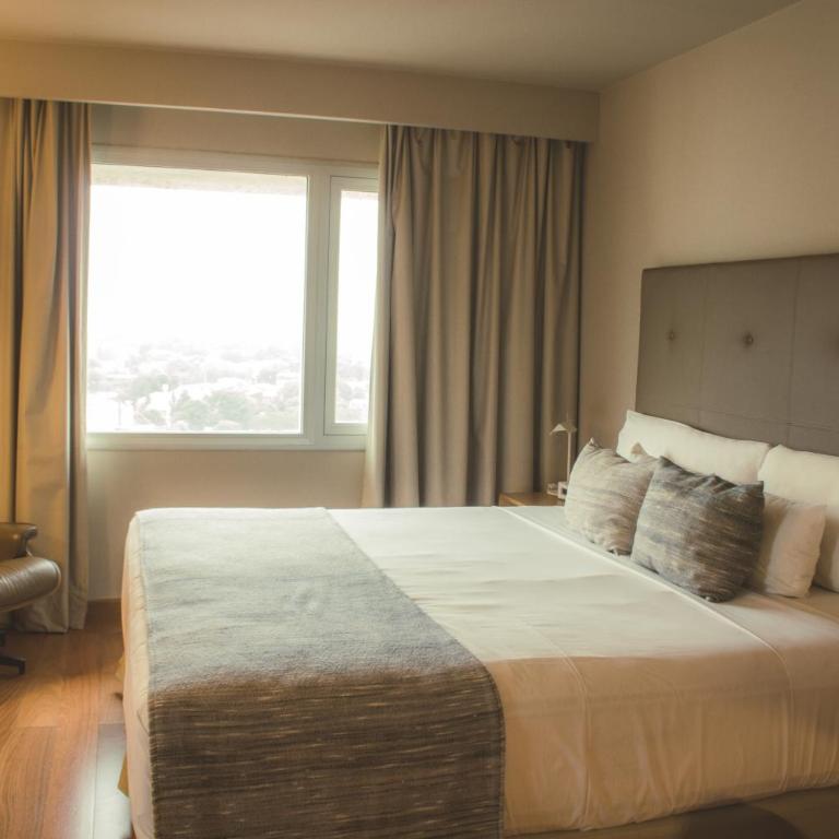 Dazzler by Wyndham Asuncion - Suite con cama extragrande - No fumadores - 9
