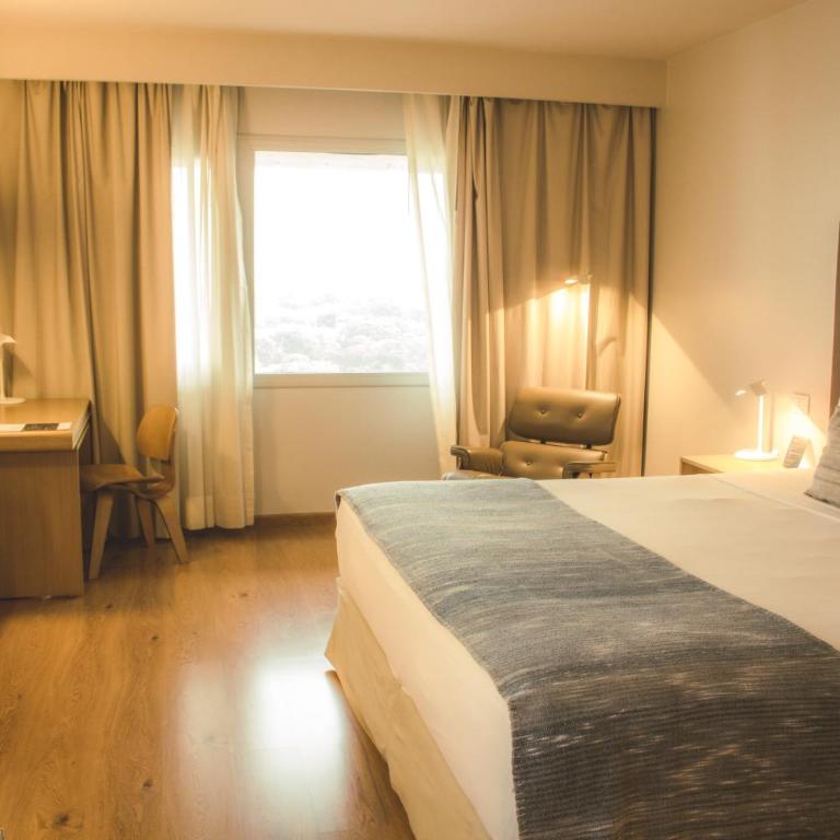 Dazzler by Wyndham Asuncion - Habitación - 1 cama extragrande - No fumadores - 5