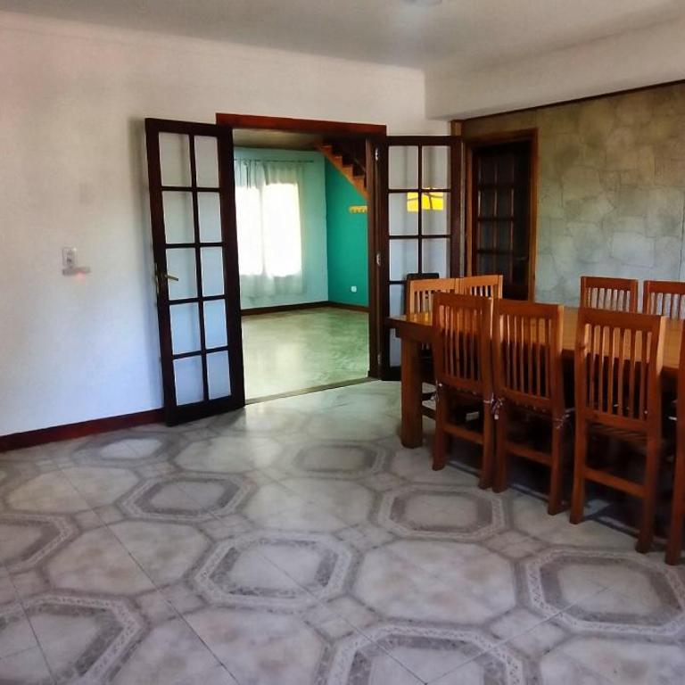 Casa Mosconi zona Punta Mogotes - Casa de 4 dormitorios - 5