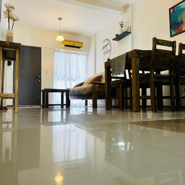 Moderna propiedad de 2 ambientes - hasta 4 personas - Cerca del subte "B" - Apartamento de 1 dormitorio - 19