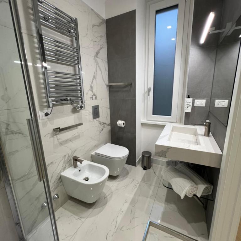 Vittoria's Luxury Rooms - Chambre Double avec Balcon - 3