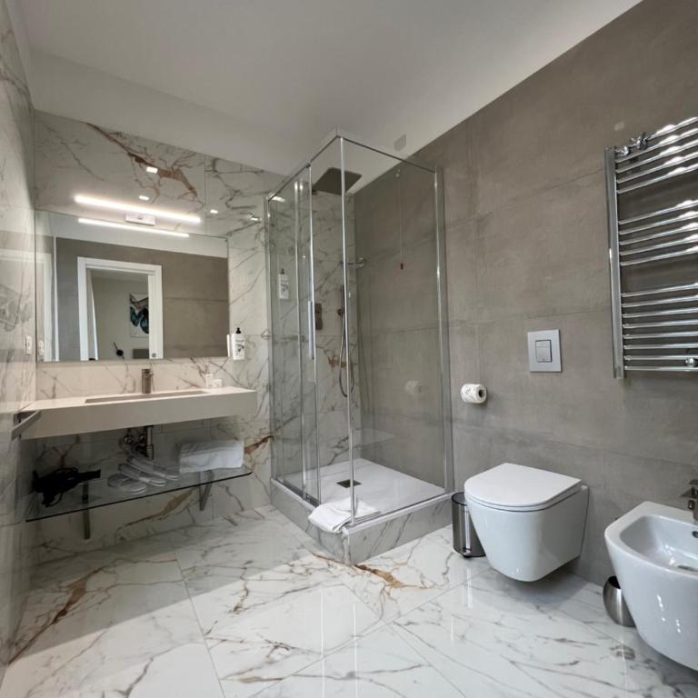 Vittoria's Luxury Rooms - Chambre Double Deluxe avec Lit d'Appoint - 3