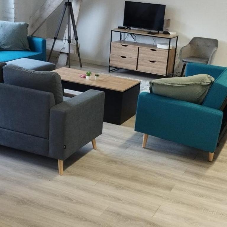 ++++ CENTRAL DUPLEX RENOVE 5 PIECES 150M2 A 8 MN DE LA PLACE DALTON ++++ - Appartement - 16