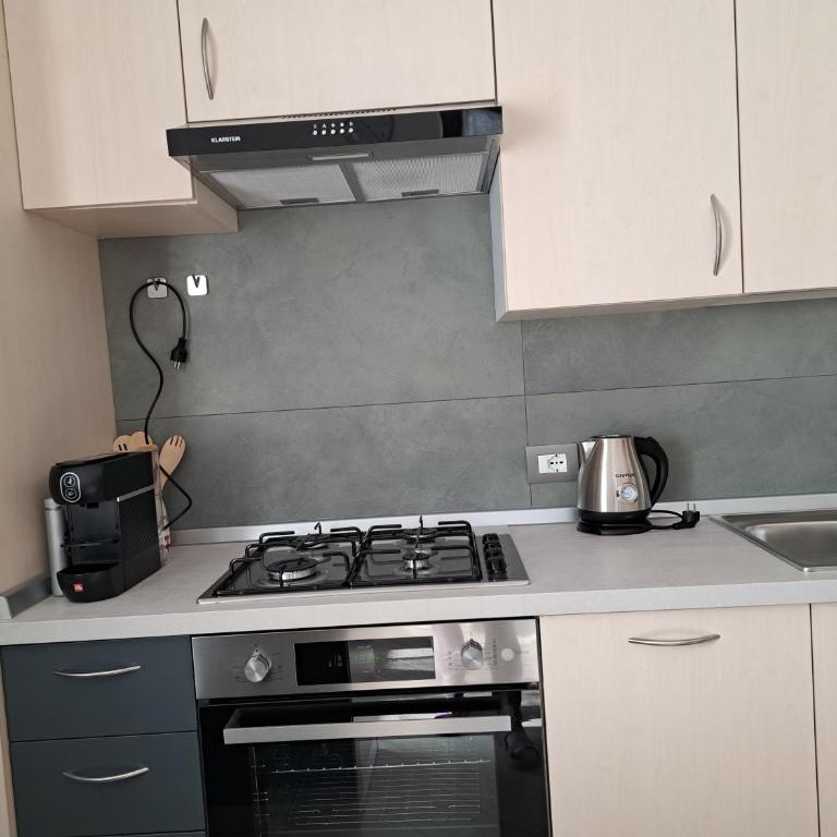 Appartamento Anto vicino al lago ai servizi al centro - Apartment - 12