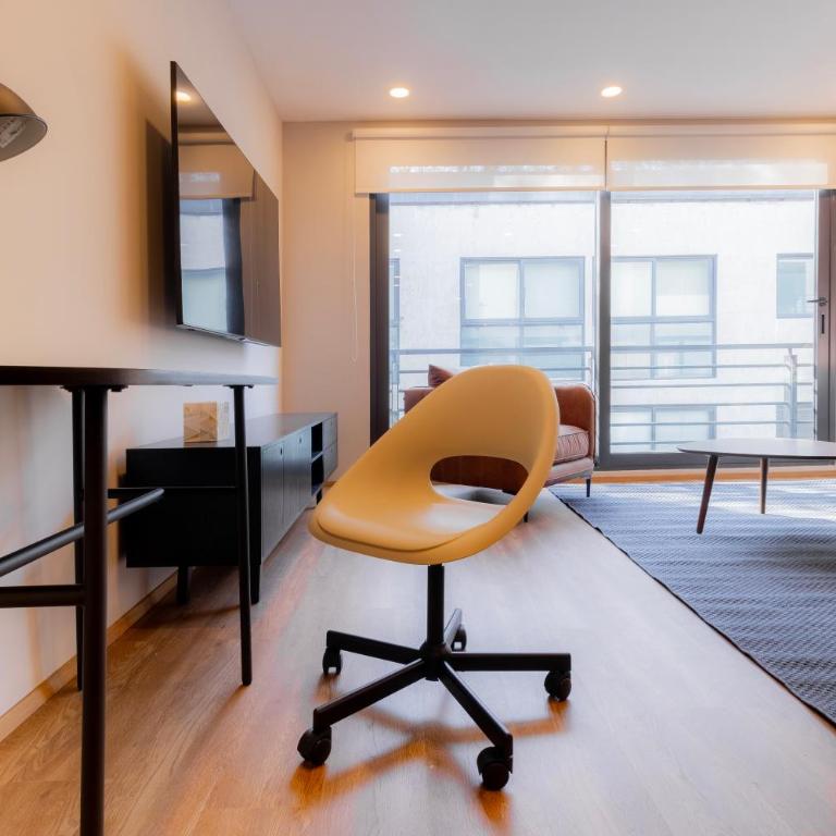 Capitalia Galileo Residences - Luxury Apartment, 3 Bedrooms, Balcony - 6