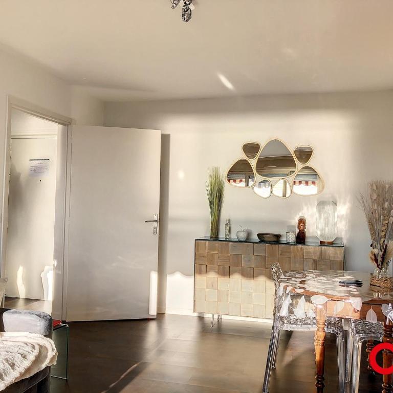 Splendide 2 pièces climatisé avec piscine et garage privé - FR-1-647-6 - Apartment - 7
