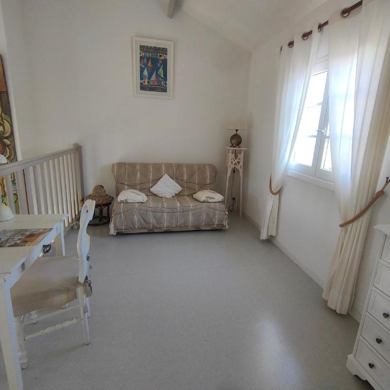 Charmante maison avec terrasse à Saint-Jean-de-Monts, proche plage et golf - FR-1-323-474 - Maison de Vacances - 29