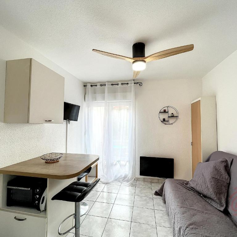 Charmant Studio avec Balcon - Proche Thermes, Centre-ville et Golf - Animaux Acceptés - FR-1-451-203 - Estudio - 5