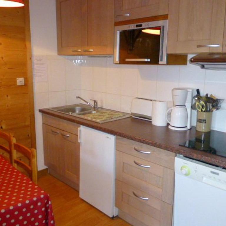 Appartement skis aux pieds 4 pers avec terrasse ensoleillée - L'Alpe d'Huez - FR-1-405-348 - Appartement - 6