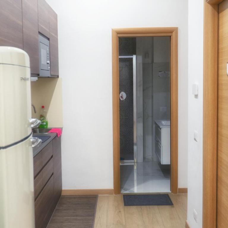 Your home in Rome - Doppelzimmer mit Gemeinschaftsbad - 13