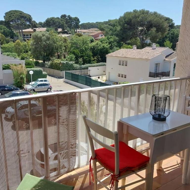 Au calme à 2min mer Parking Balcon Wifi Clim! - Studio - 9