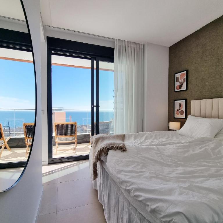 Beautiful Middel Views Apartment with pool and gym - Apartamento de 3 dormitorios - 55