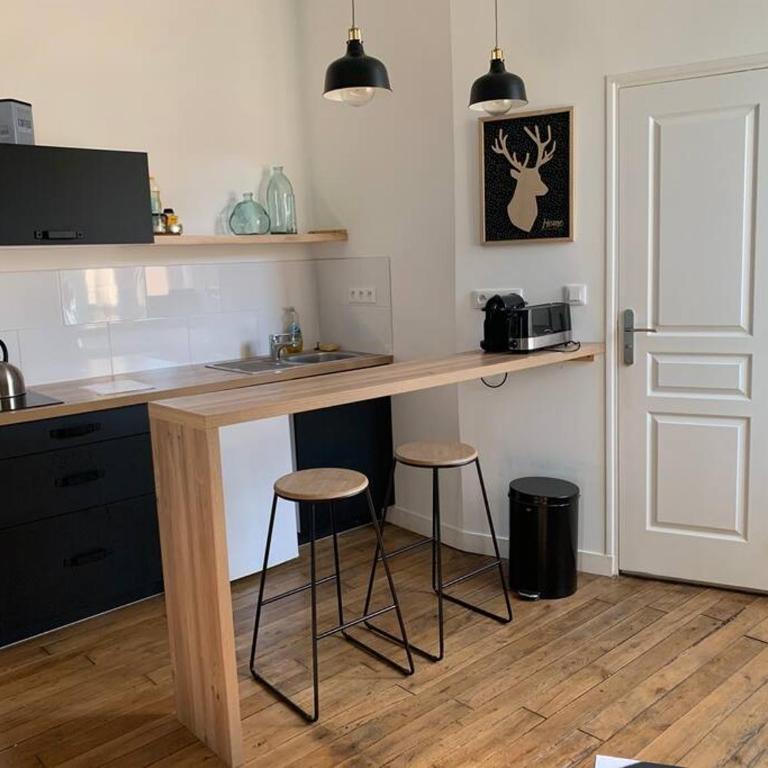 Studio Cosy à 12 min à pieds de la Gare - Apartamento de 1 dormitorio - 5