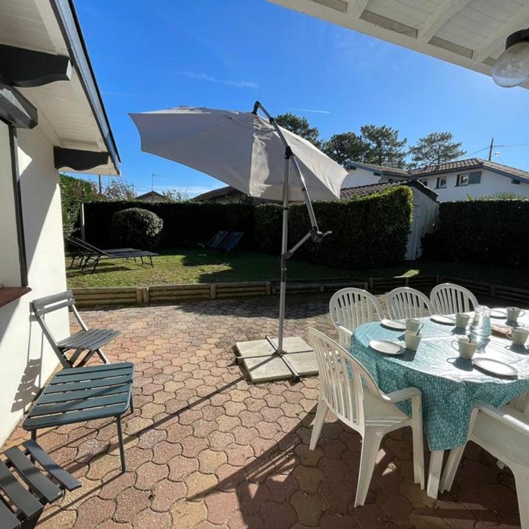 Maison Familiale Près de la Plage avec Grand Jardin et Parking Privé - FR-1-413-108 - Maison de Vacances (8 Adultes) - 2