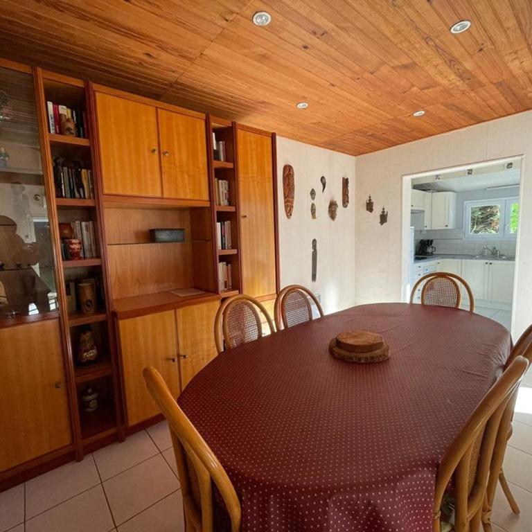 Maison Familiale Près de la Plage avec Grand Jardin et Parking Privé - FR-1-413-108 - Maison de Vacances (8 Adultes) - 6