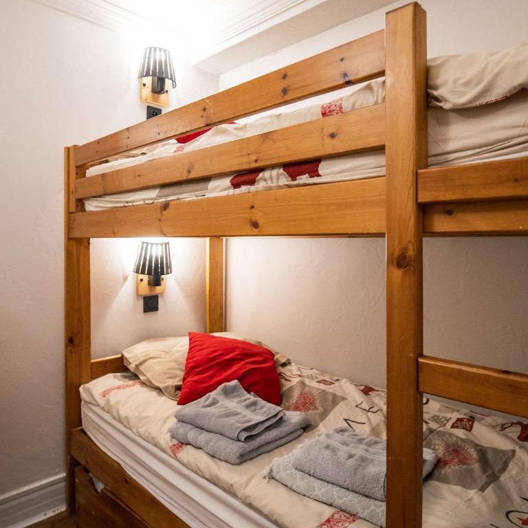 Chalet Triplex 75m² Val Thorens - 2 Chambres, 1 Cabine, Cheminée, WiFi, Proche Pistes et Commerces - FR-1-637-11 - Chalet (6 Adultes) - 20
