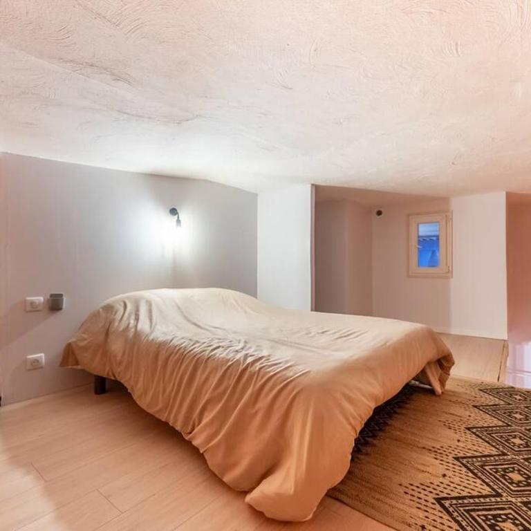 Loft de 150m2 avec terrasse - Apartment - 14