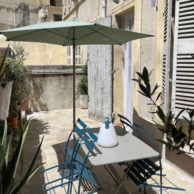 Marseille Côté Cour - Apartamento de 1 dormitorio - 1