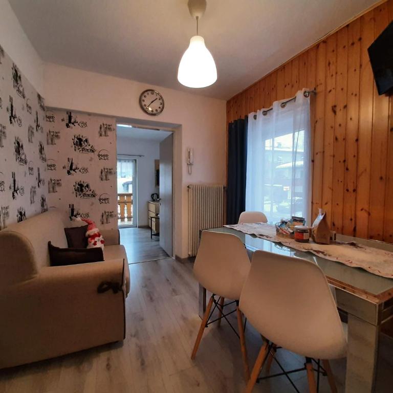 Appartamento Casa Montagna Lory - Apartment mit 1 Schlafzimmer, Balkon und Bergblick - 1
