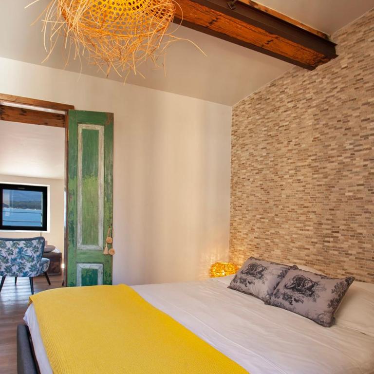Mira appartement climatisé vue mer centre de Calvi proche port et plage - Appartement - 22